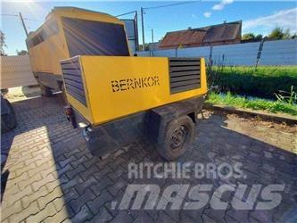 Kaeser M 32 Kompresörler