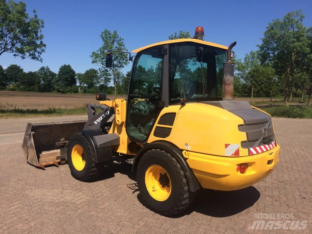 Volvo L 25 F Tekerlekli yükleyiciler