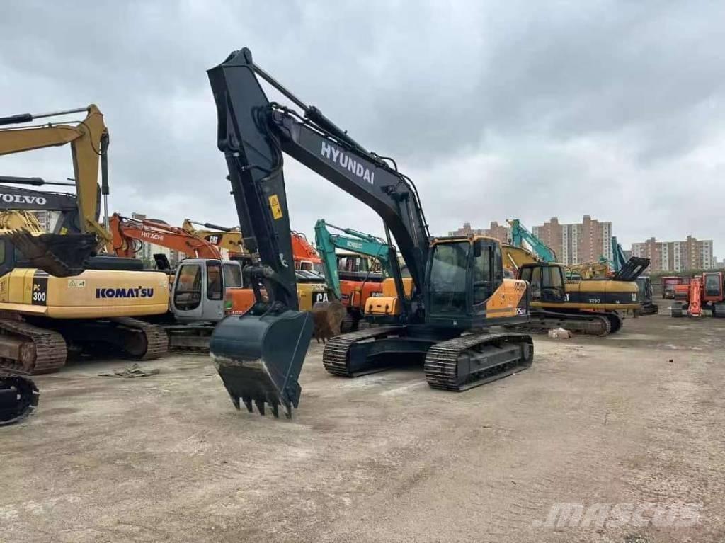 Hyundai 225LC-9T Paletli ekskavatörler