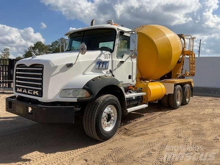 Mack CTP 713 B Diger kamyonlar
