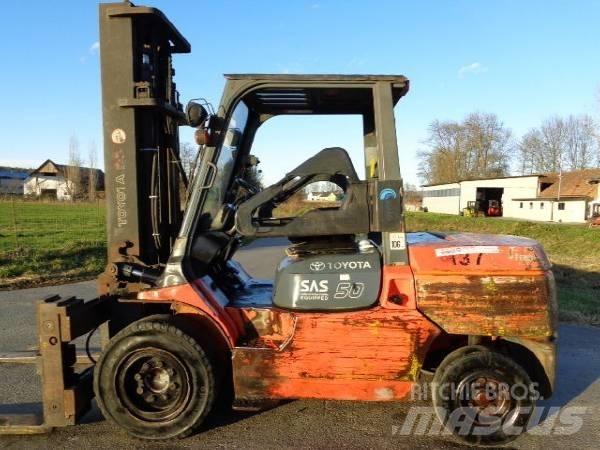 Toyota 42-7FDA50 Dizel forkliftler