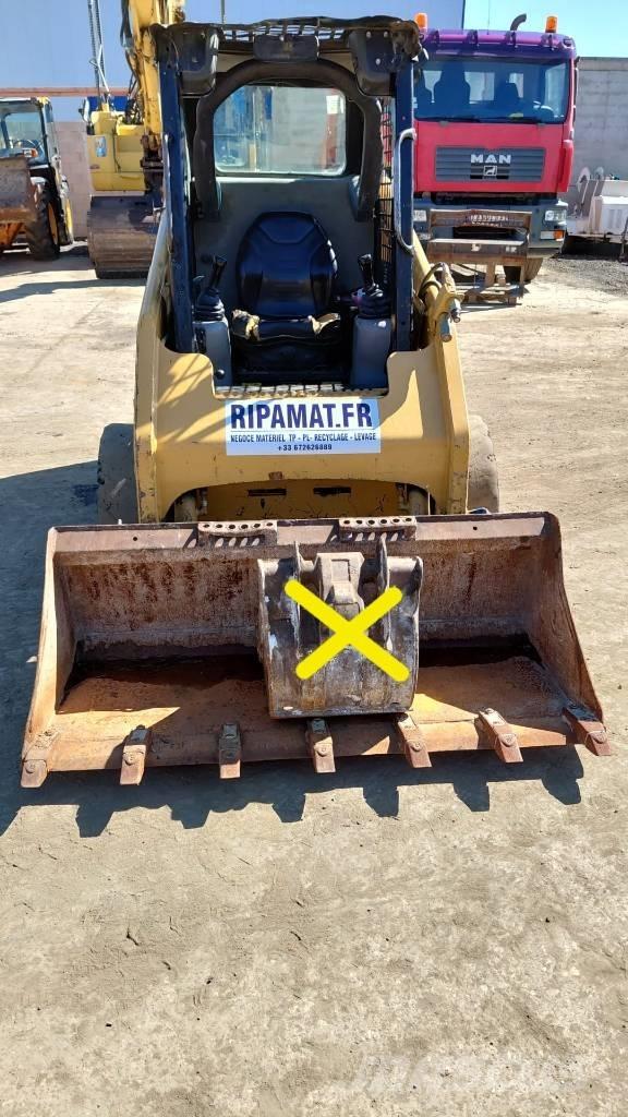 CAT 216 B Mini yükleyiciler
