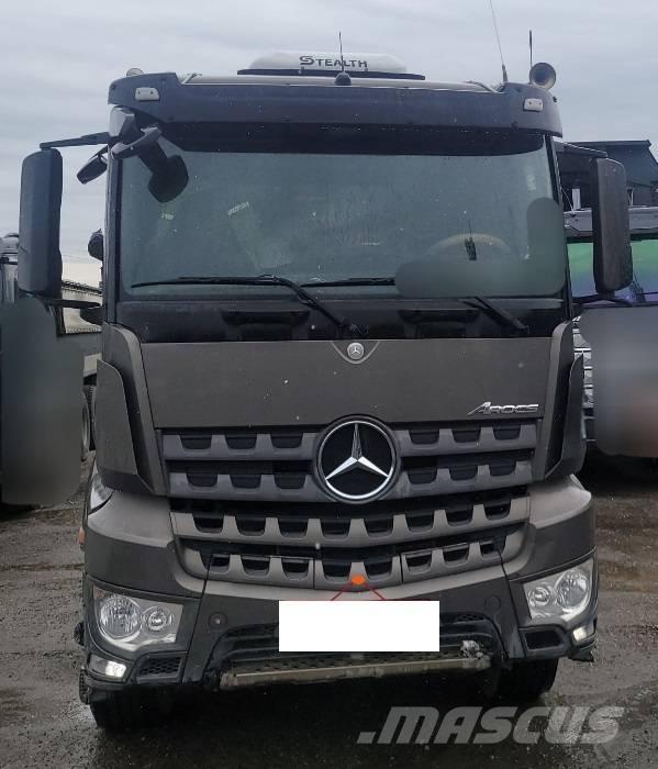 Mercedes-Benz 3951K Belden kirma kamyonlar