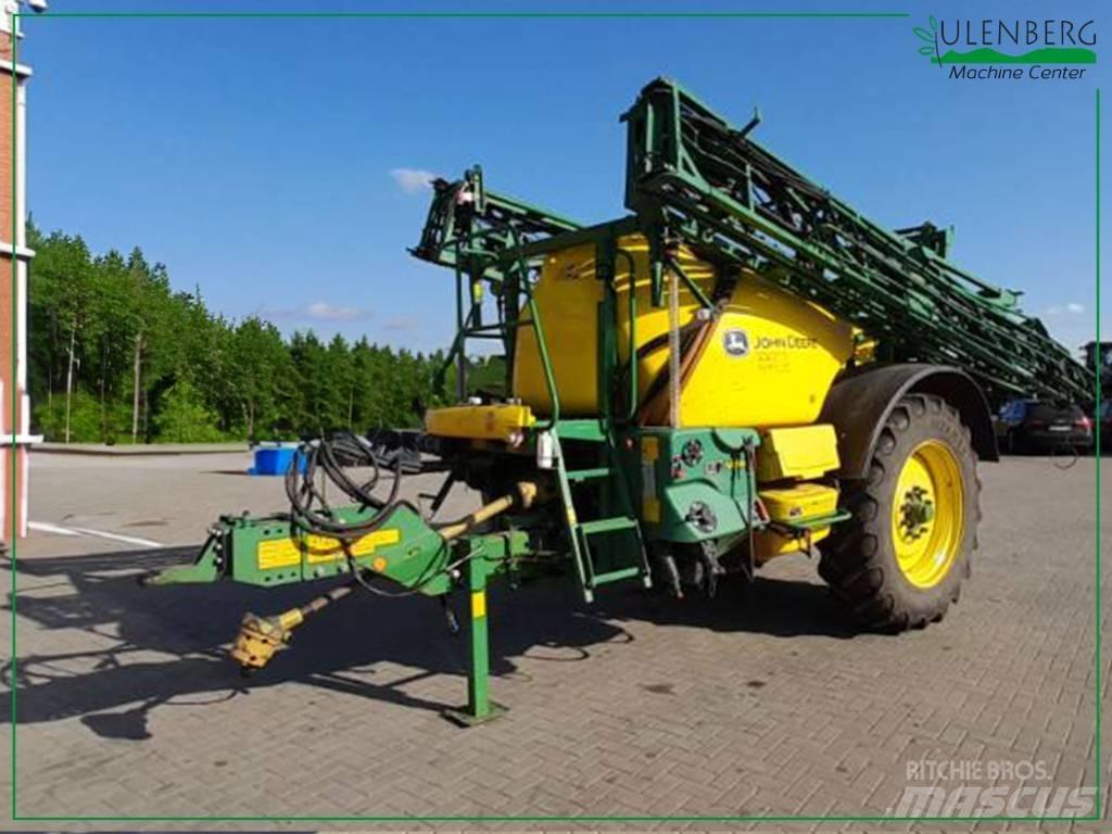 John Deere M 740 Çekilir pülverizatörler