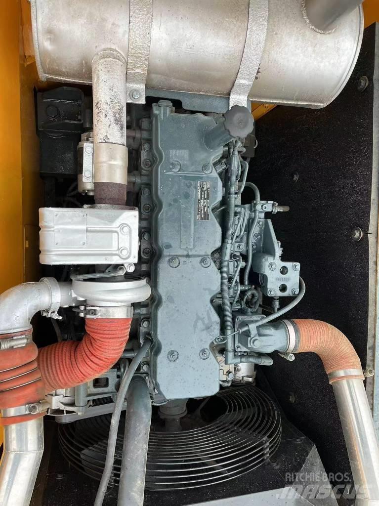 Hyundai R220LC-9S Paletli ekskavatörler