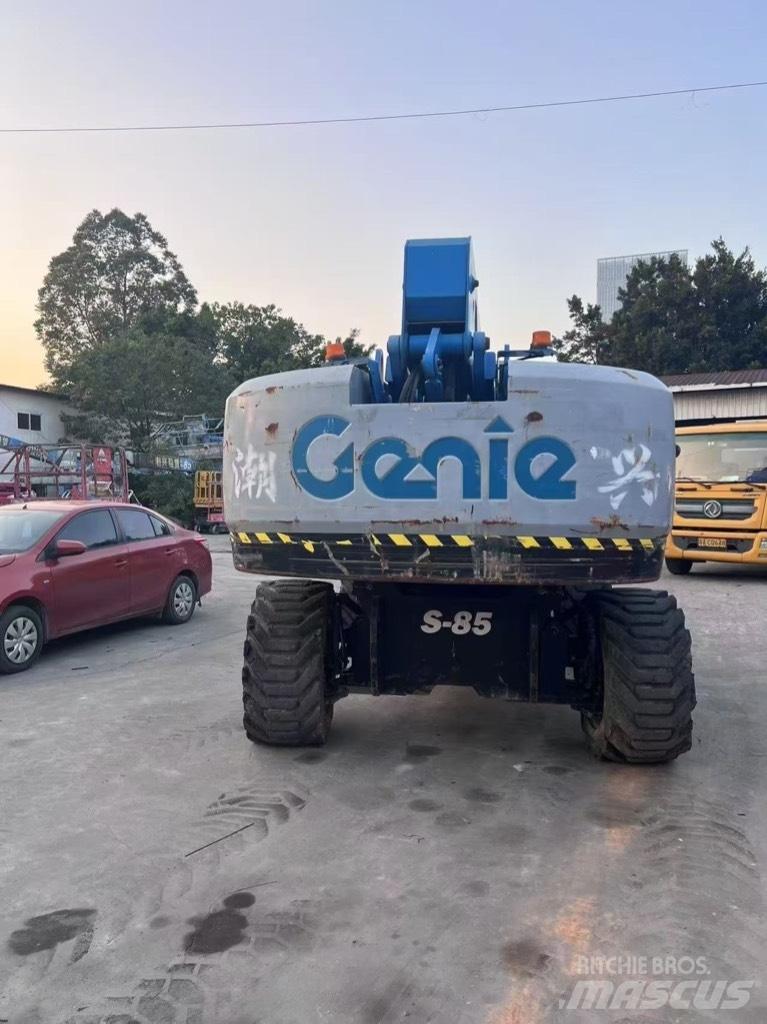 Genie S 85 Teleskopik personel platformları