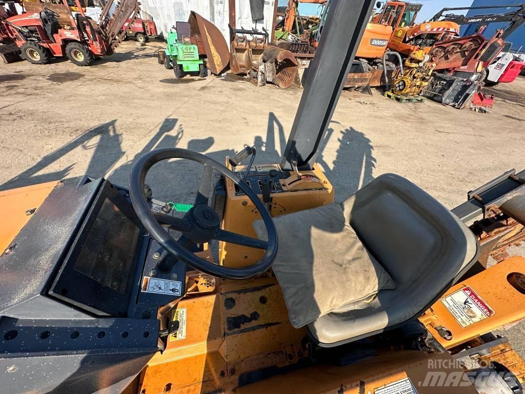 CASE 460 Kanal kazma makinasi