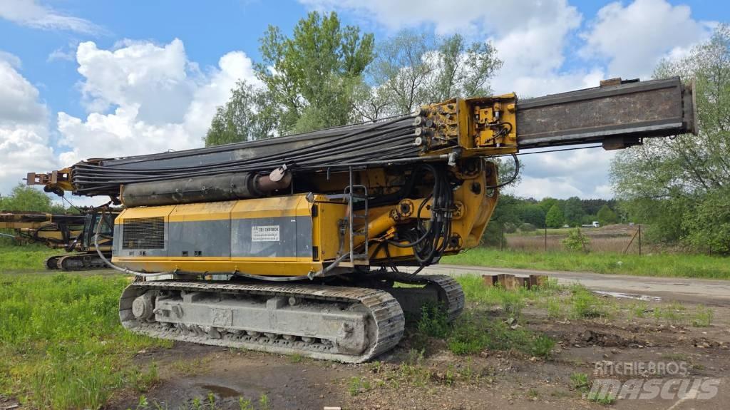 Bauer RTG 16T Titreşimli kazık çakıcıları