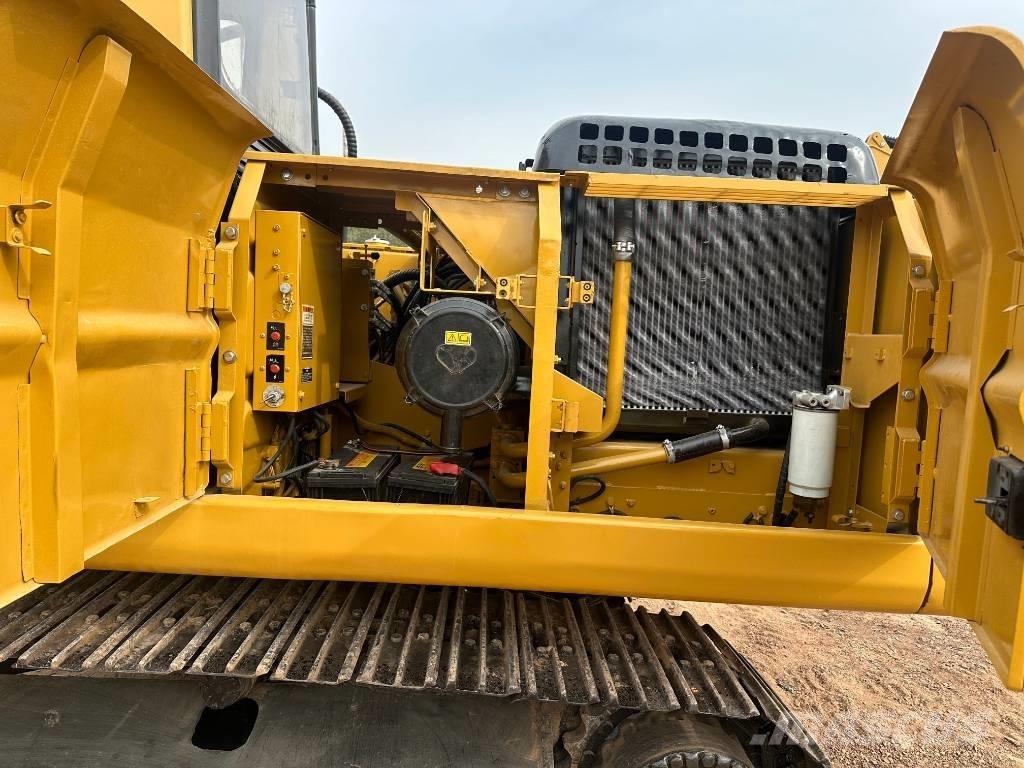 CAT 320 B Paletli ekskavatörler