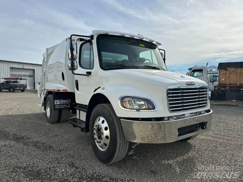 Freightliner M2 Atik kamyonlari