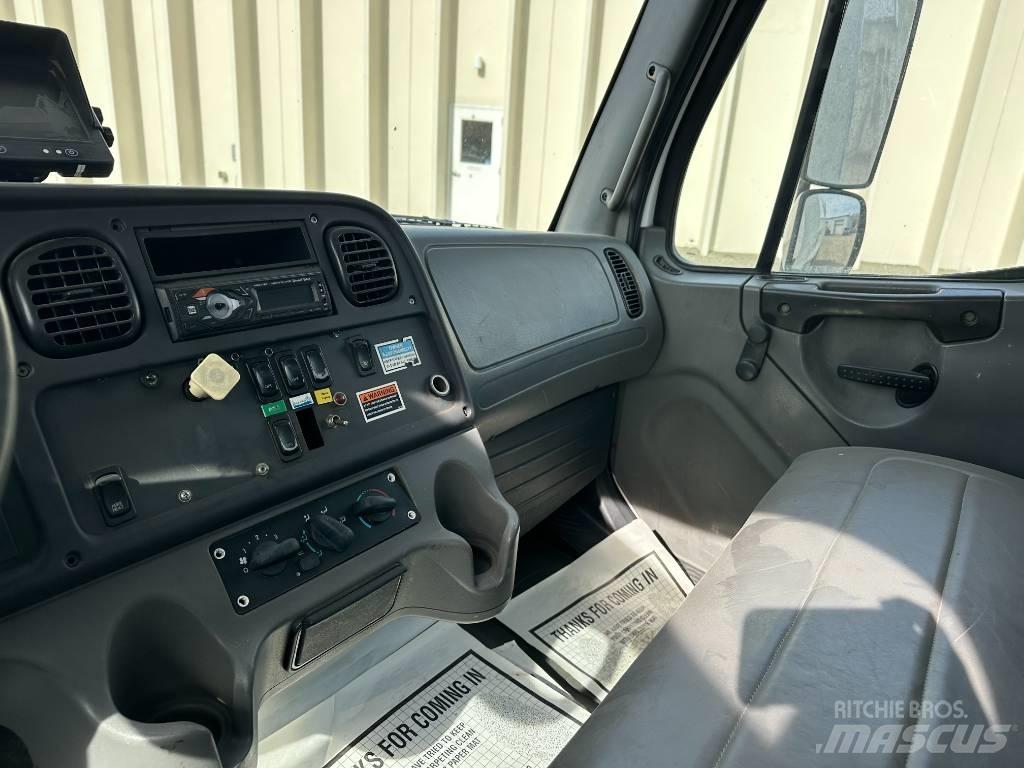 Freightliner M2 Atik kamyonlari