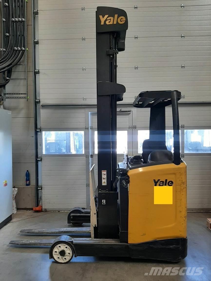 Yale MR14 Reach truck - depo içi istif araçları