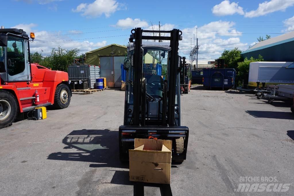 Toyota 8FBE16T Elektrikli forkliftler