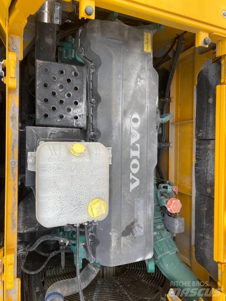 Volvo 480D Paletli ekskavatörler