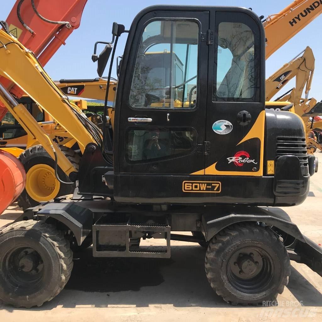 Hyundai Robex 60-7 Lastik tekerli ekskavatörler