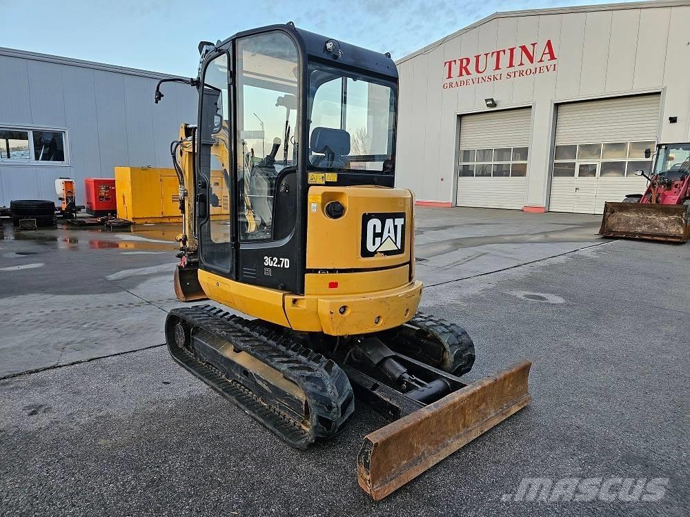 CAT 302.7 D CR Mini ekskavatörler, 7 tona dek