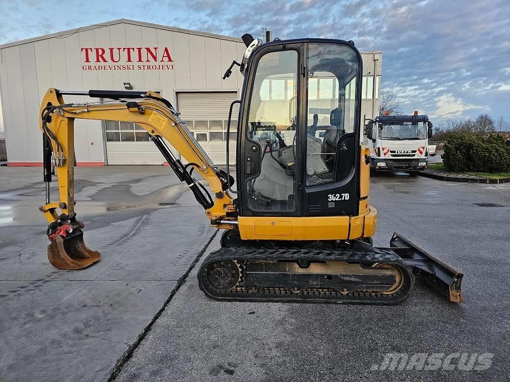 CAT 302.7 D CR Mini ekskavatörler, 7 tona dek
