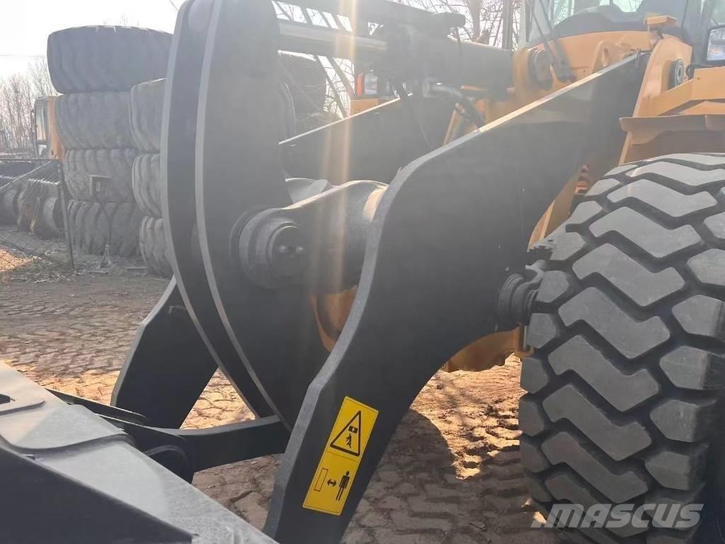 Volvo L 120 Tekerlekli yükleyiciler