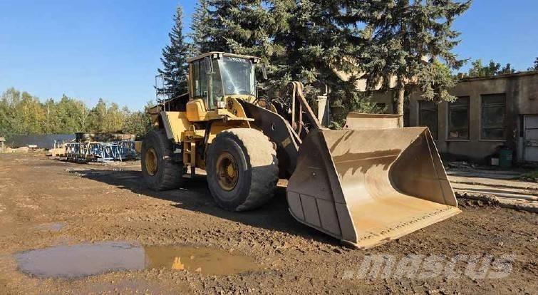 Volvo L 220 F Tekerlekli yükleyiciler