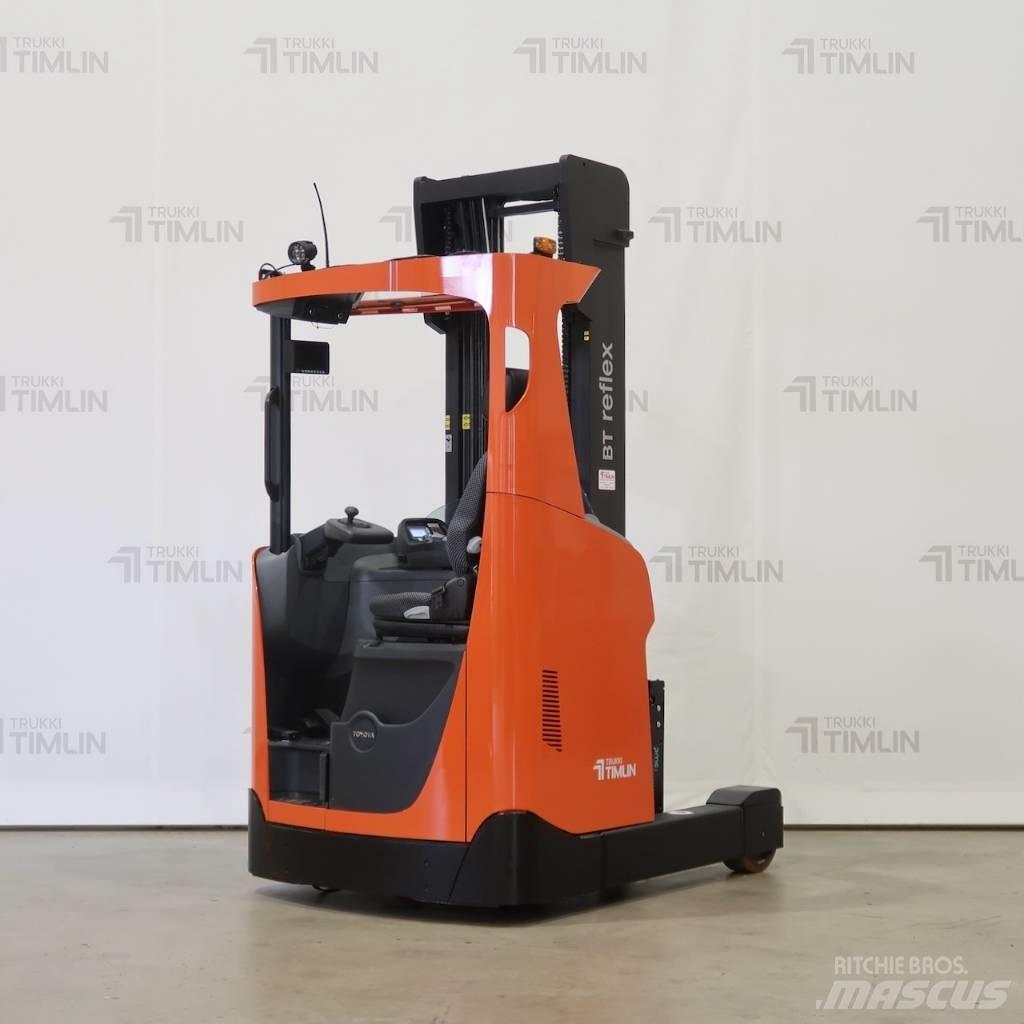 Toyota RRE160H Reach truck - depo içi istif araçları