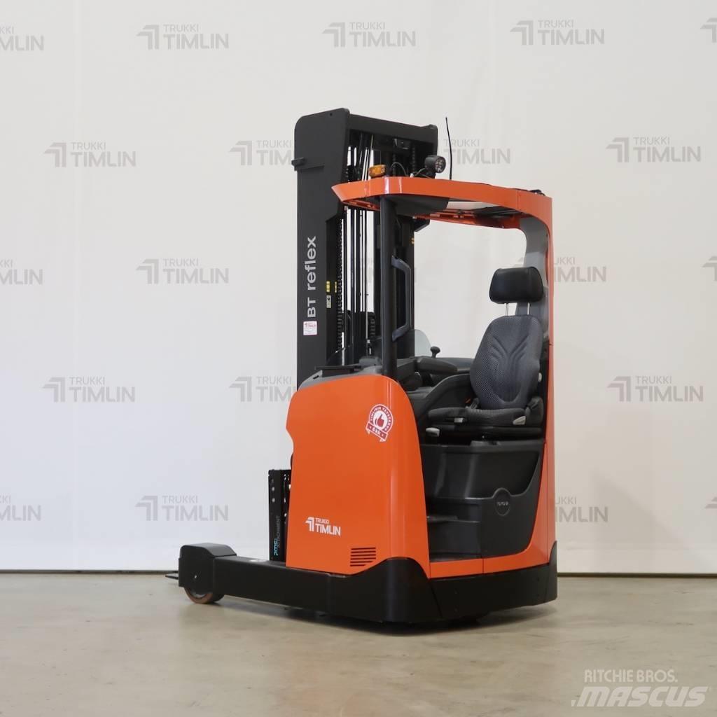 Toyota RRE160H Reach truck - depo içi istif araçları