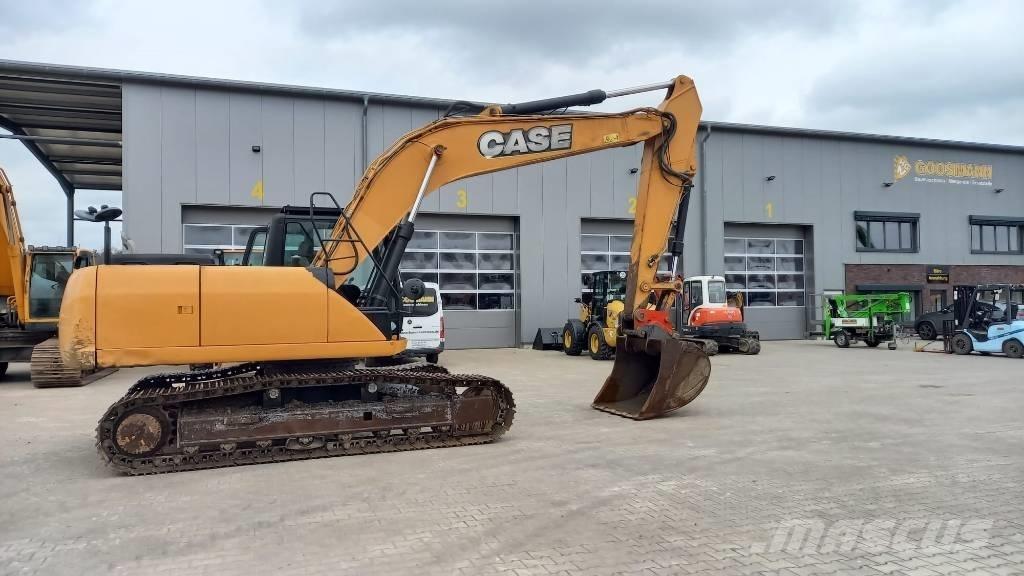 CASE CX 210 B Paletli ekskavatörler