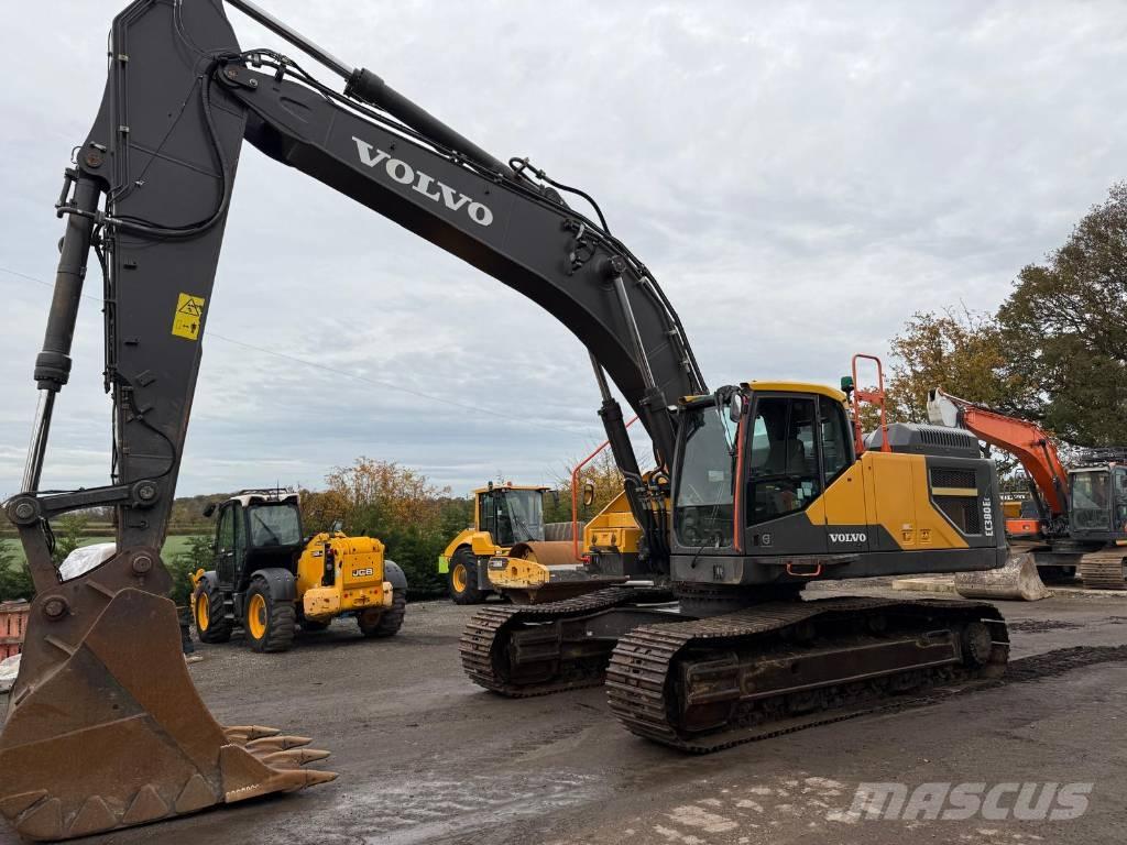 Volvo EC 380 EL Paletli ekskavatörler