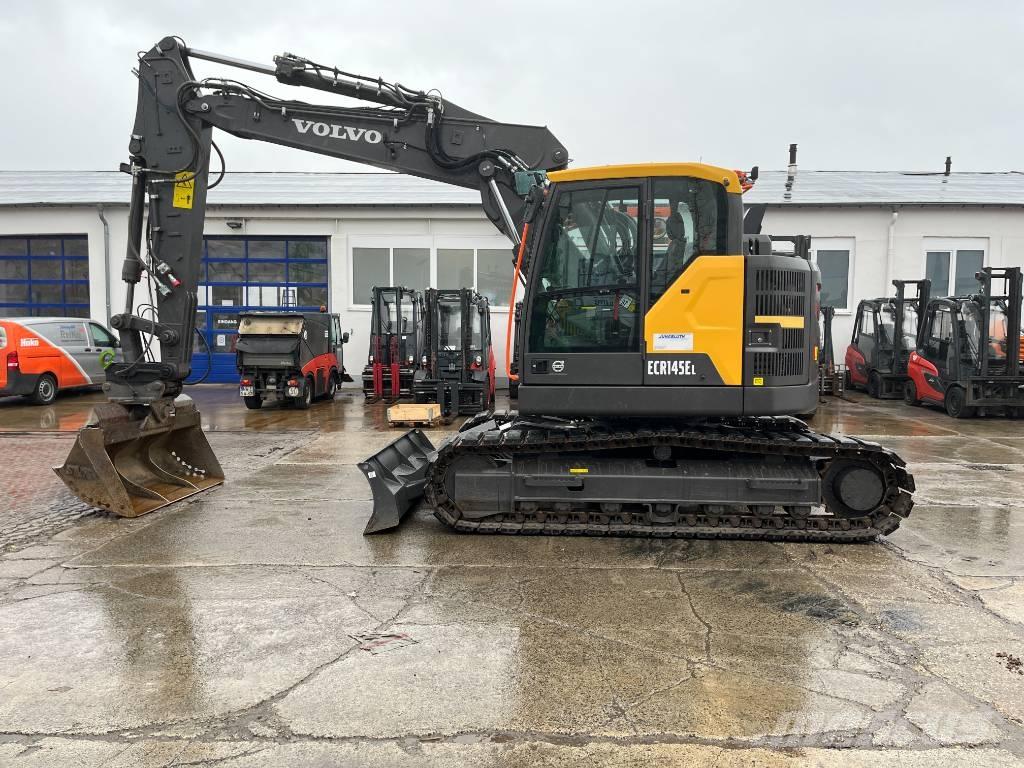 Volvo ECR 145 EL Paletli ekskavatörler