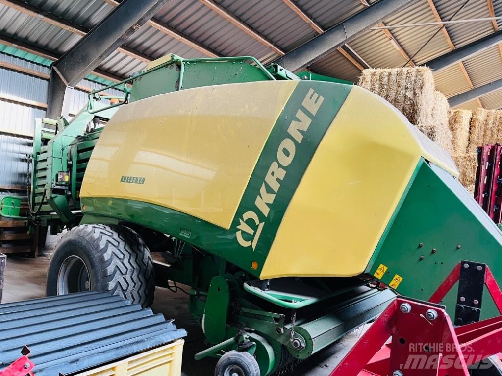 Krone Big Pack 12130 Küp balya makinalari