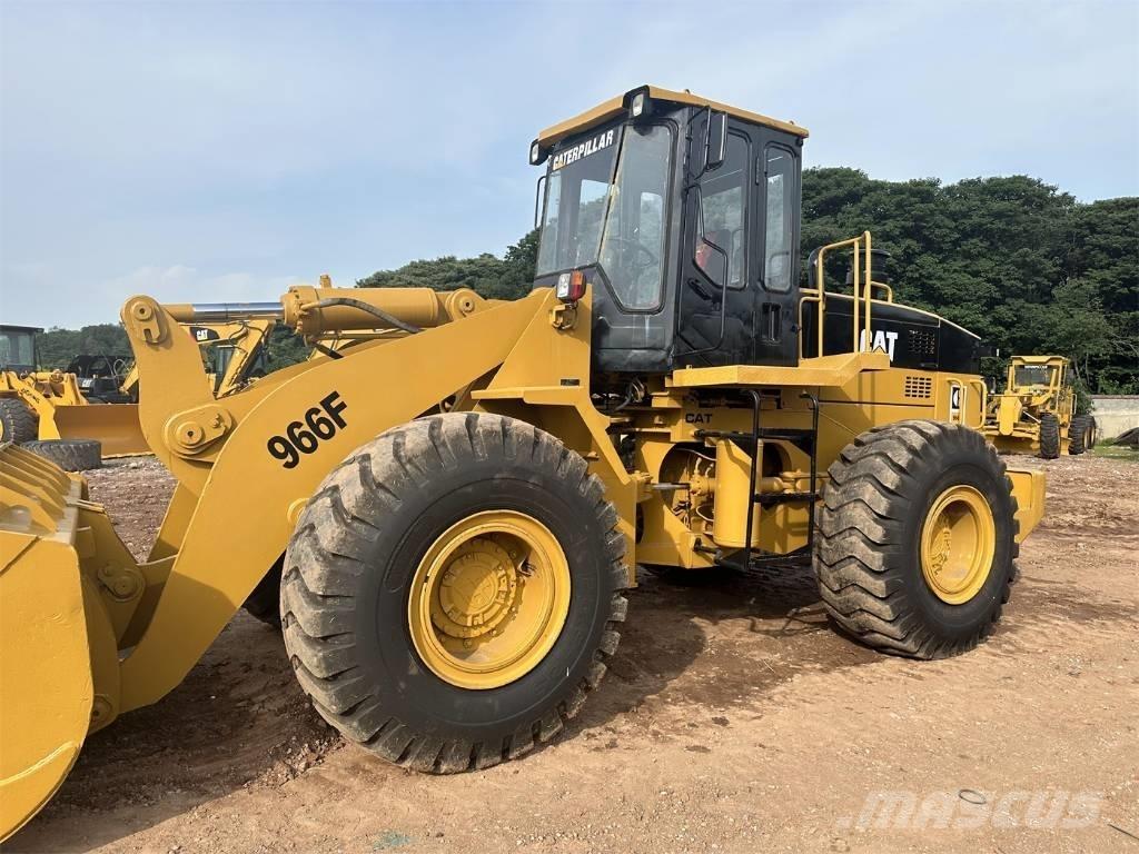 CAT 966F Tekerlekli yükleyiciler