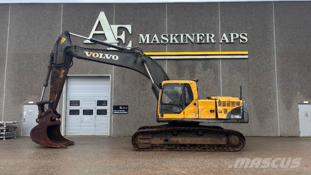 Volvo EC 290 B LC Paletli ekskavatörler
