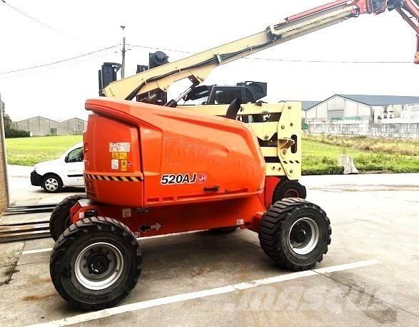 JLG 520 AJ Körüklü personel platformları
