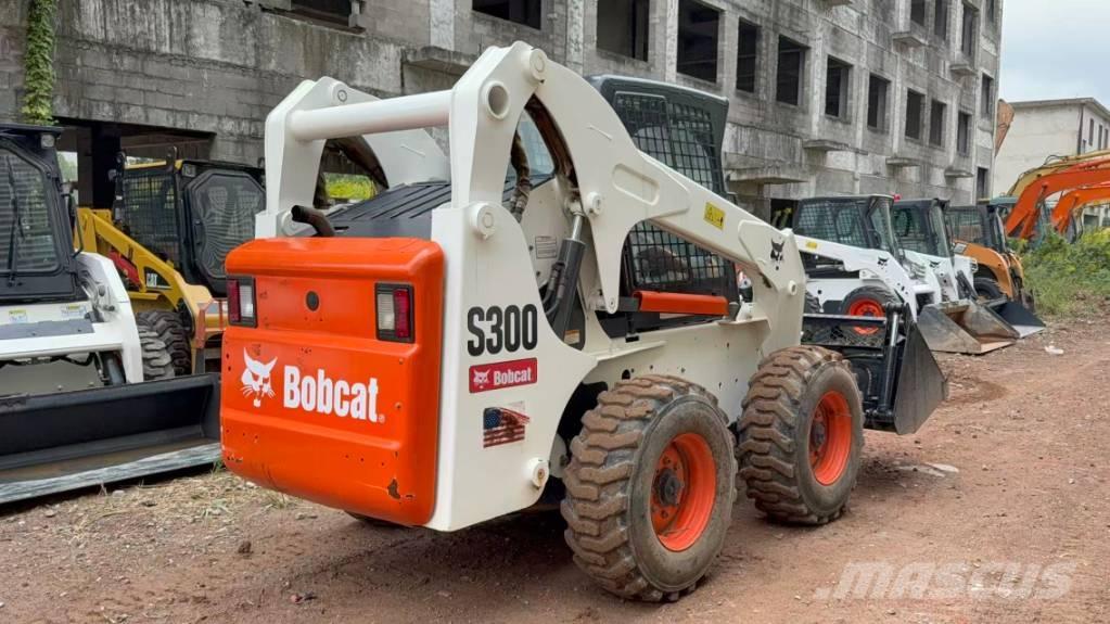 Bobcat S300 Skid steer loderler