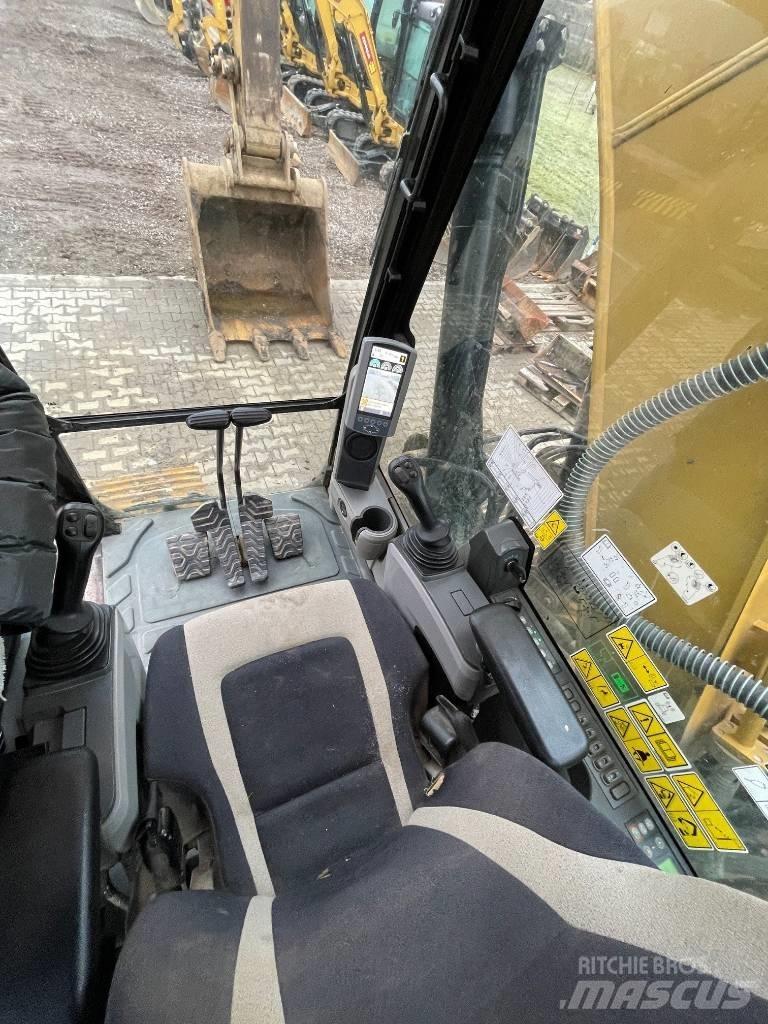 CAT 323 ELN Paletli ekskavatörler