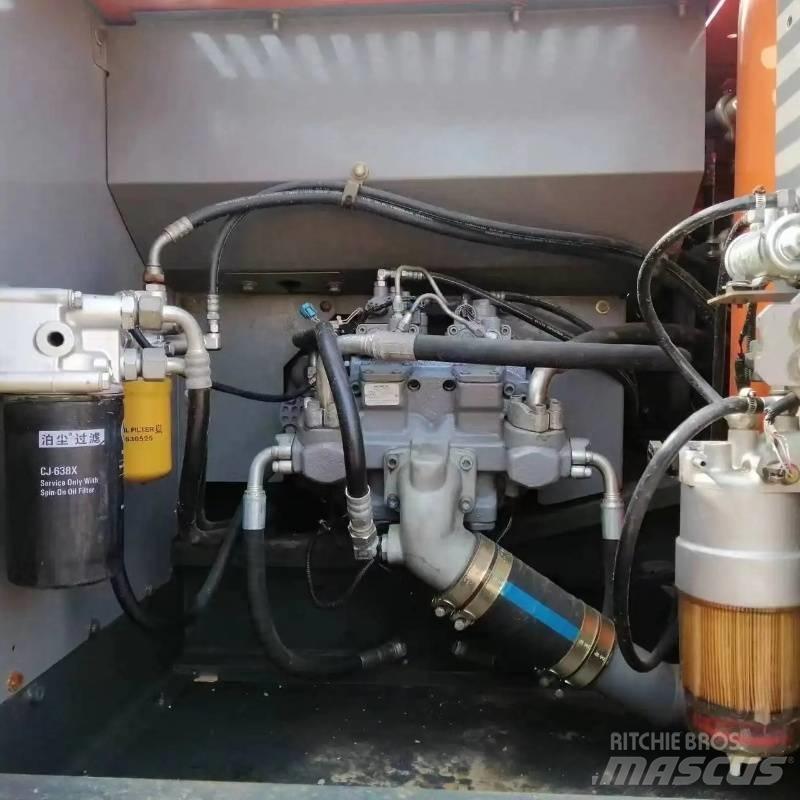 Hitachi ZX 240 Paletli ekskavatörler