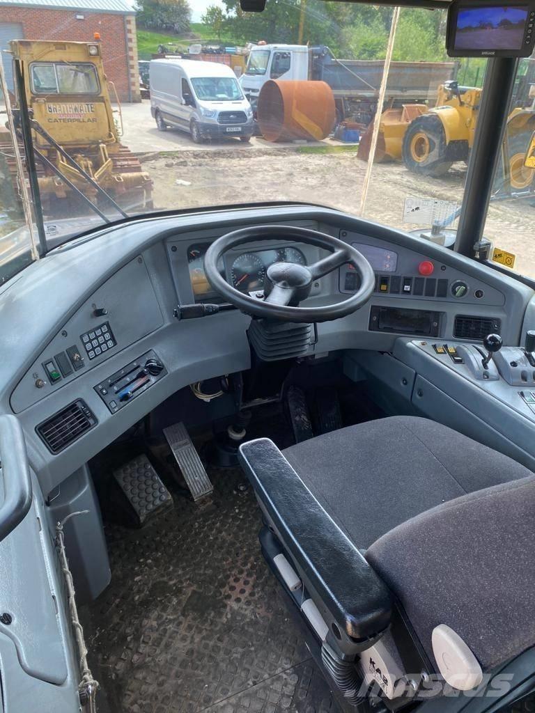 Volvo A 30 D Belden kirma kaya kamyonu