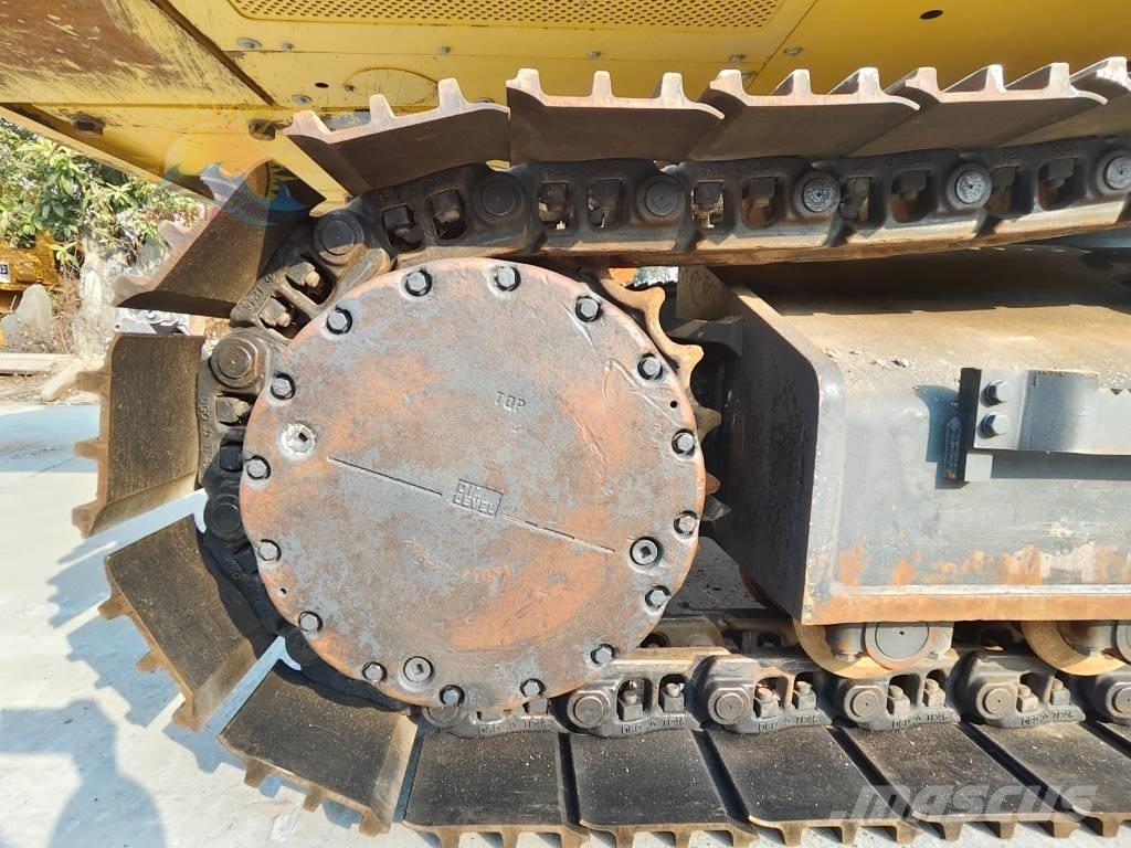 Komatsu PC 400-8 Paletli ekskavatörler