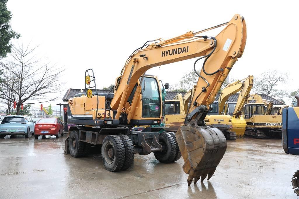 Hyundai 150W-9 Lastik tekerli ekskavatörler