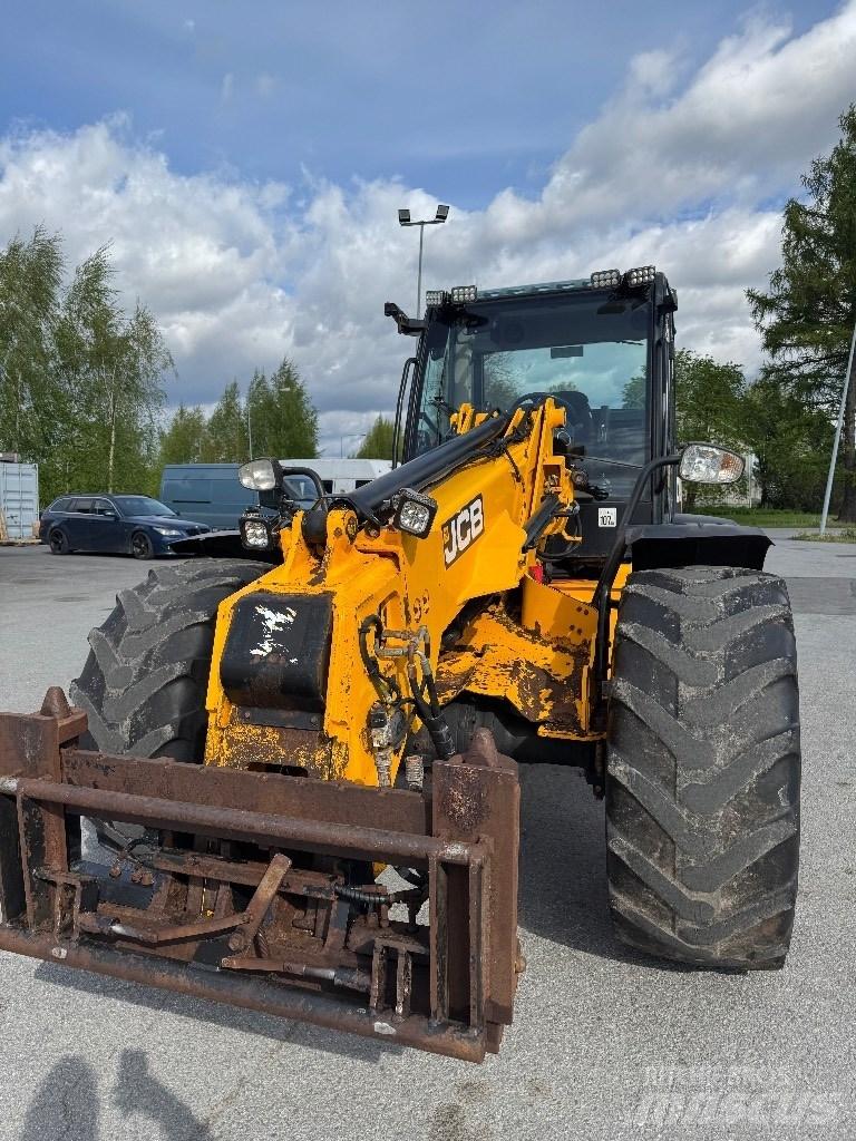 JCB TM 320 S Tekerlekli yükleyiciler
