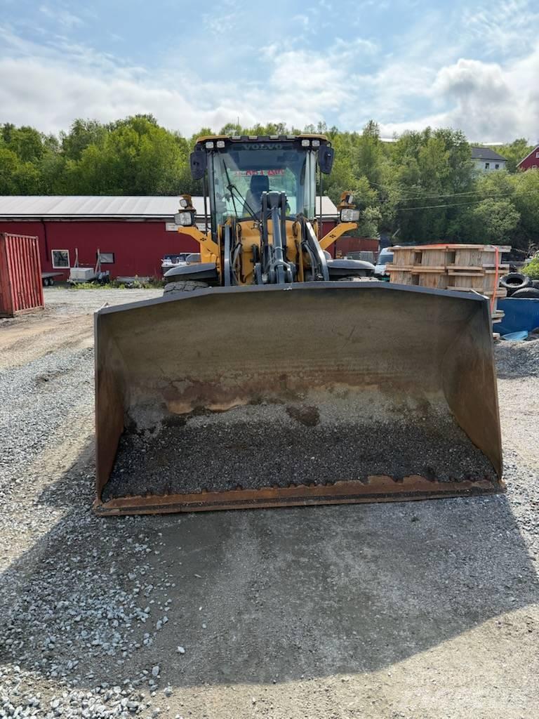 Volvo L 70 H Tekerlekli yükleyiciler