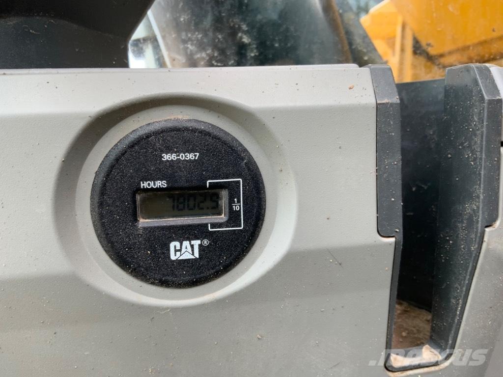 CAT 336 F L Paletli ekskavatörler