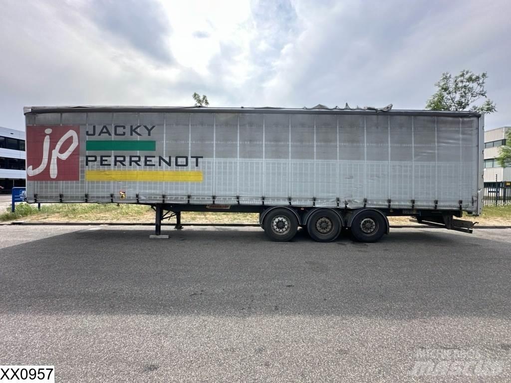 Fruehauf Tautliner Perdeli yari çekiciler