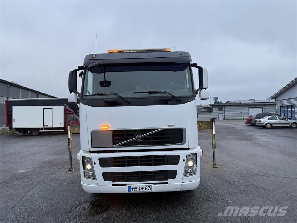 Volvo FH13 6X2 Araç üzeri vinçler