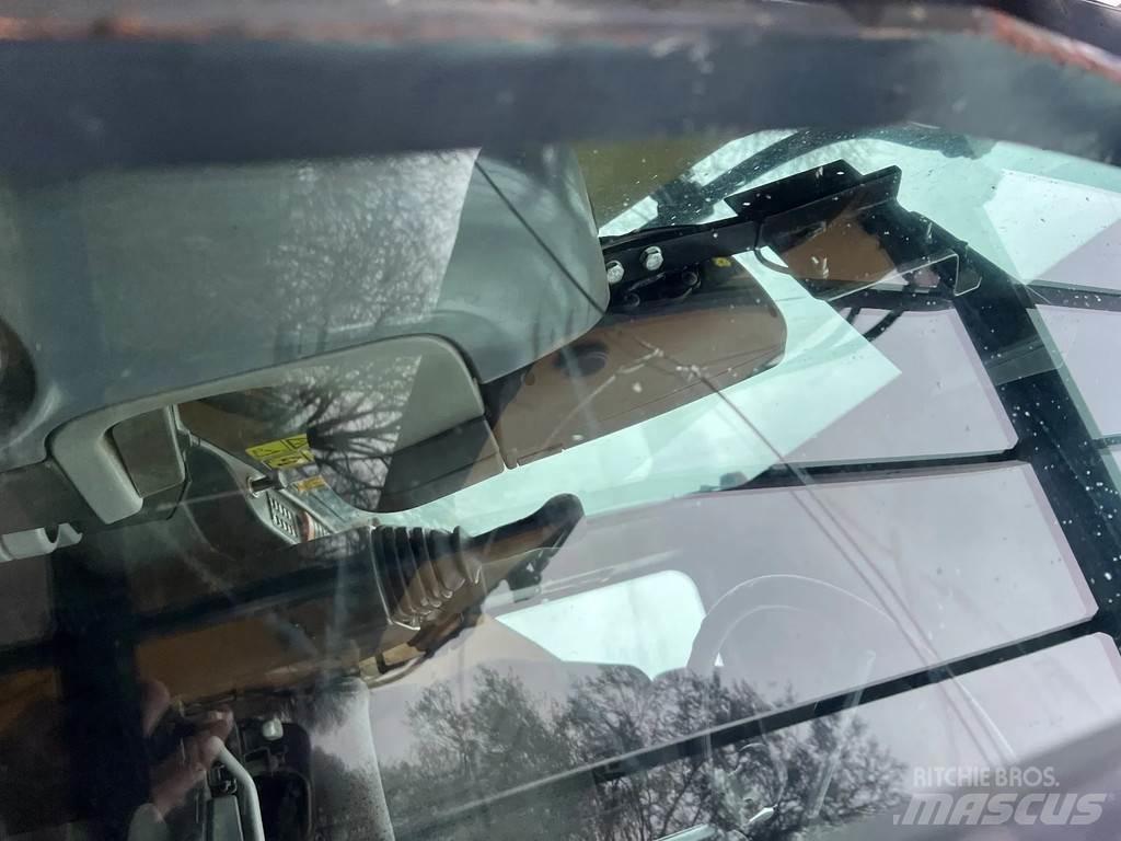 CAT M316D Lastik tekerli ekskavatörler
