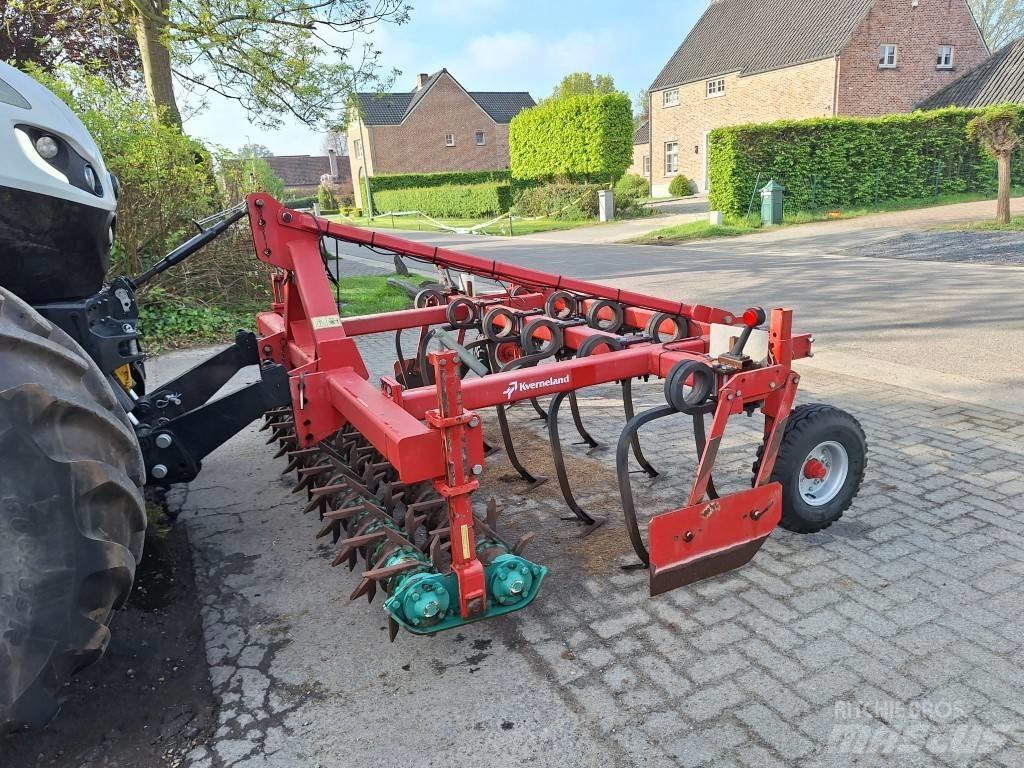 Kverneland STF 300 Kültivatörler