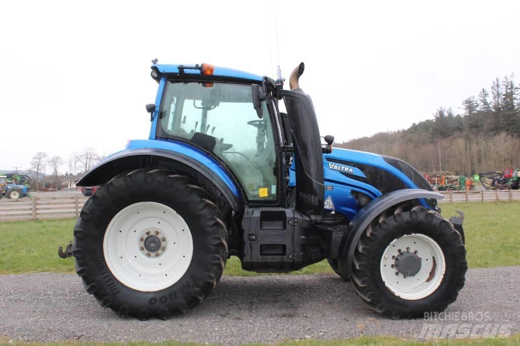 Valtra T174 Tractor Orman traktörleri