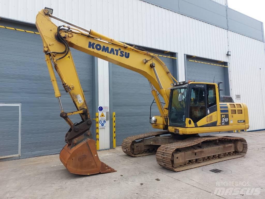 Komatsu PC210LC-10 Paletli ekskavatörler