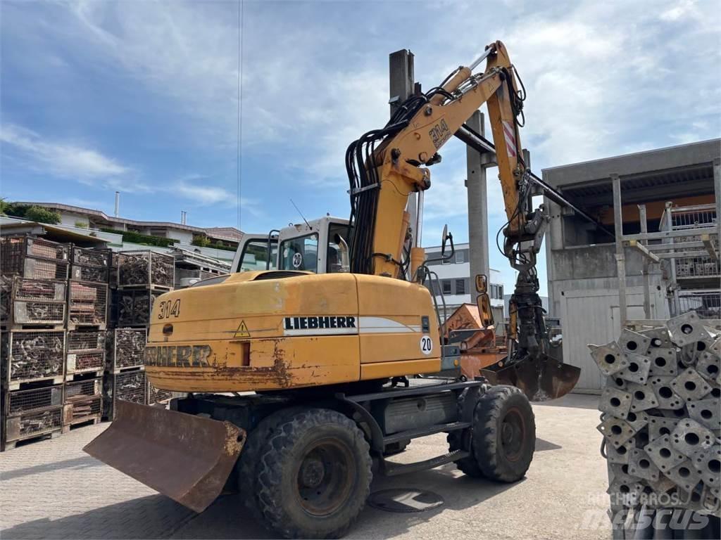 Liebherr A 314 Lastik tekerli ekskavatörler