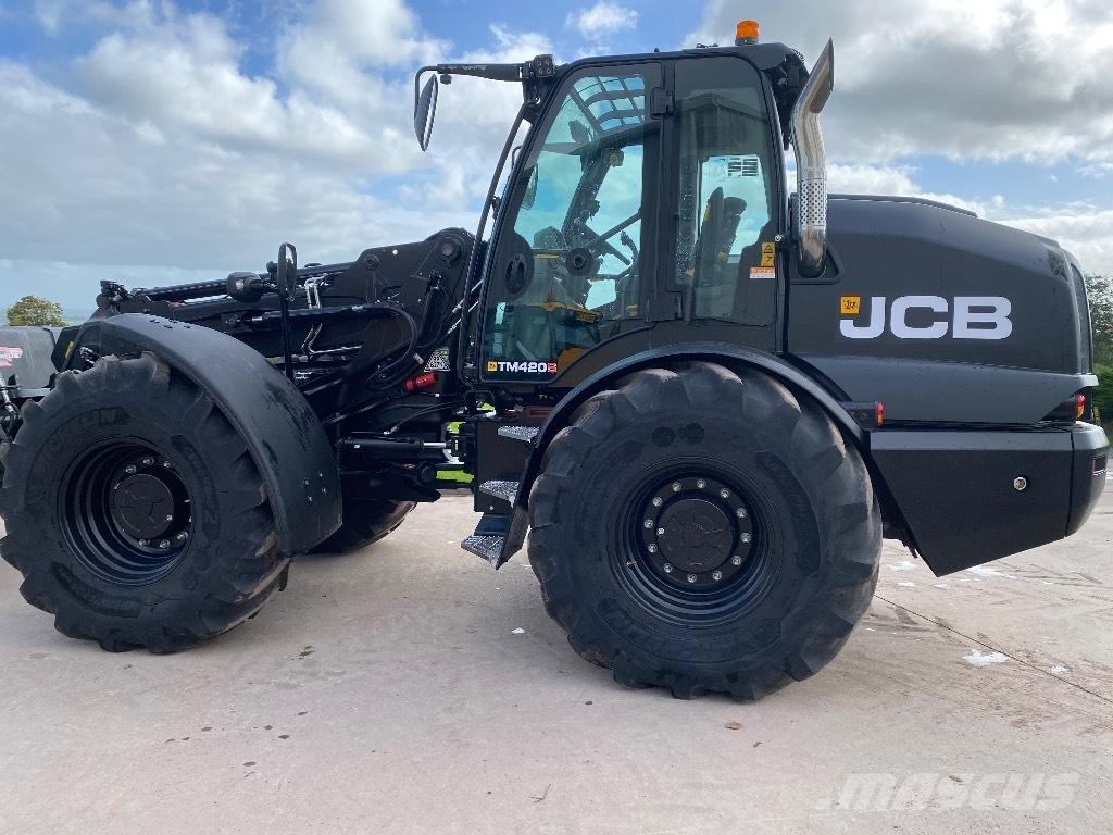 JCB TM420s Tarimsal teleskopik yükleyiciler