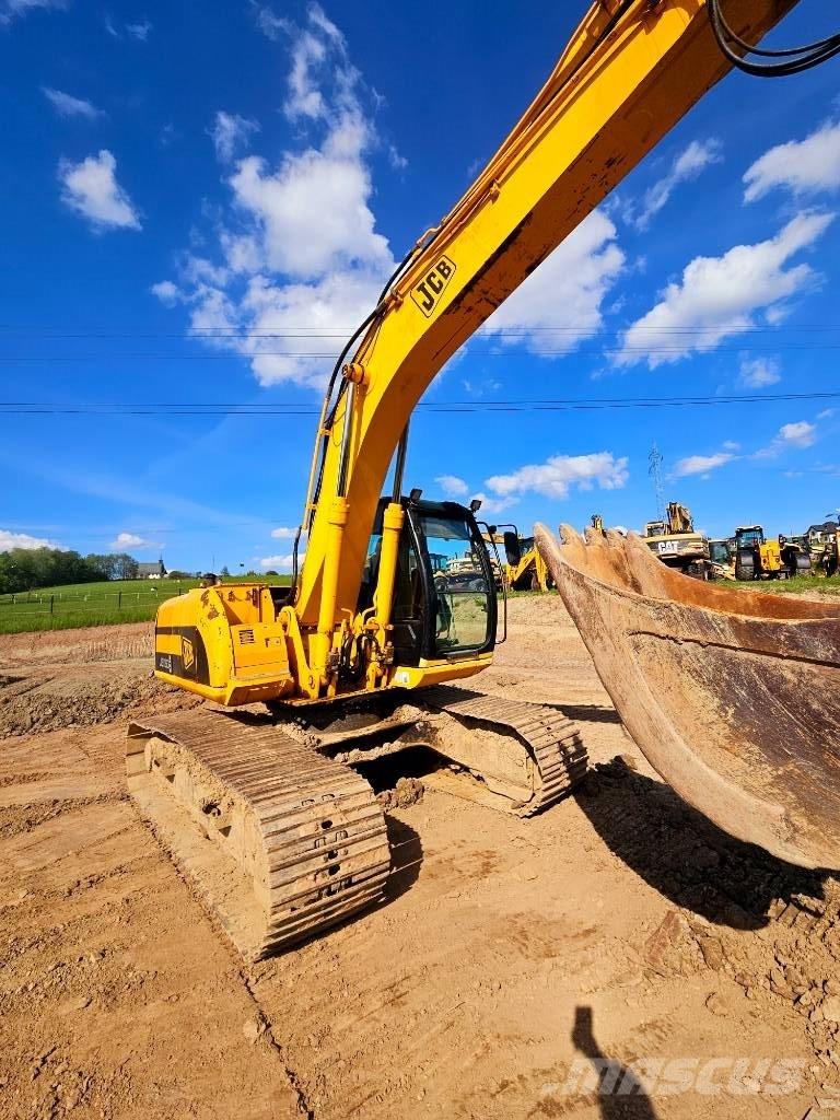 JCB JS 160 LC Paletli ekskavatörler